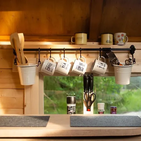 Glamping Troll House Eco-cottage, Nuuksio For Nature Lovers, Petfriendly Chalet Espoo