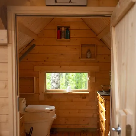 Glamping Troll House Eco-cottage, Nuuksio For Nature Lovers, Petfriendly * 艾斯堡